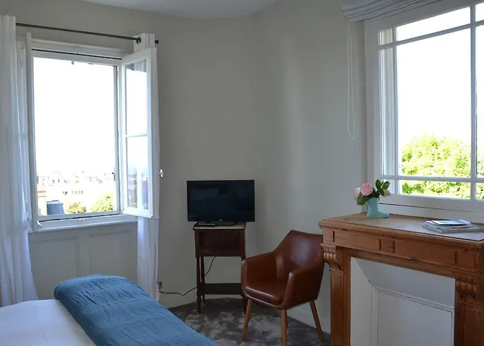 La Mascotte Bed and Breakfast 3*